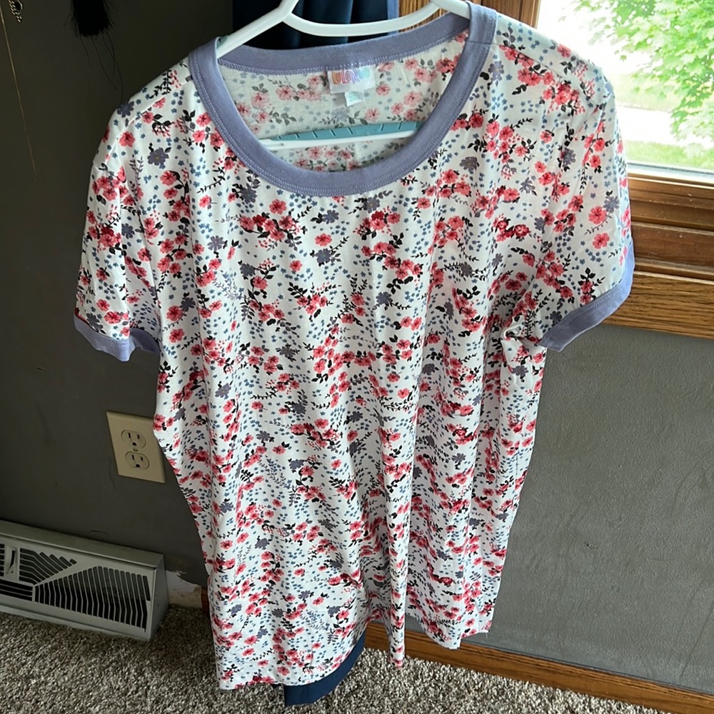 LulaRoe shirt 2xl